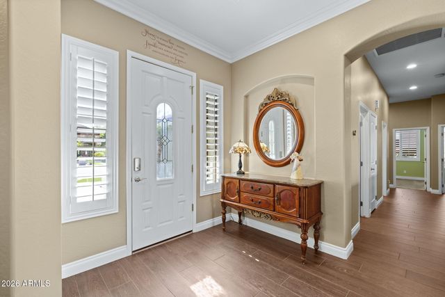 9722 E LOBO Avenue, Mesa, AZ 85209