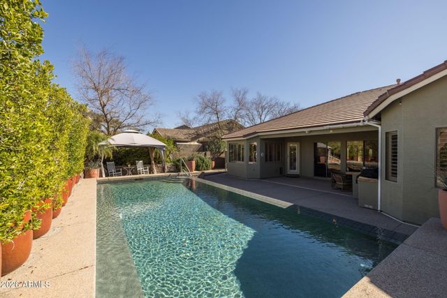 9722 E LOBO Avenue, Mesa, AZ 85209