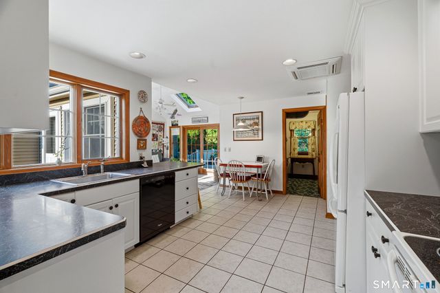 311 Brightwater Road, Old Lyme, CT 06371