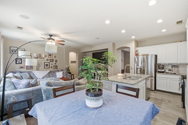 1363 Windsong Drive, Tulare, CA 93274