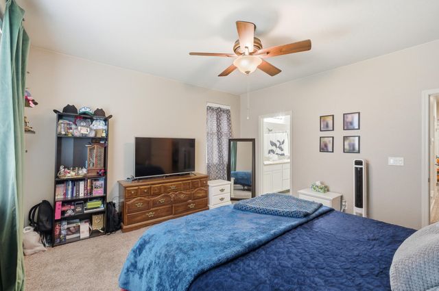 1363 Windsong Drive, Tulare, CA 93274