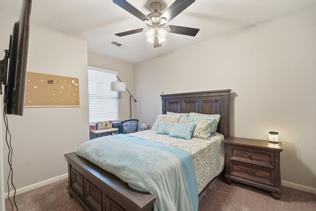 1363 Windsong Drive, Tulare, CA 93274