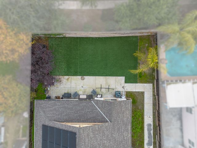 1363 Windsong Drive, Tulare, CA 93274