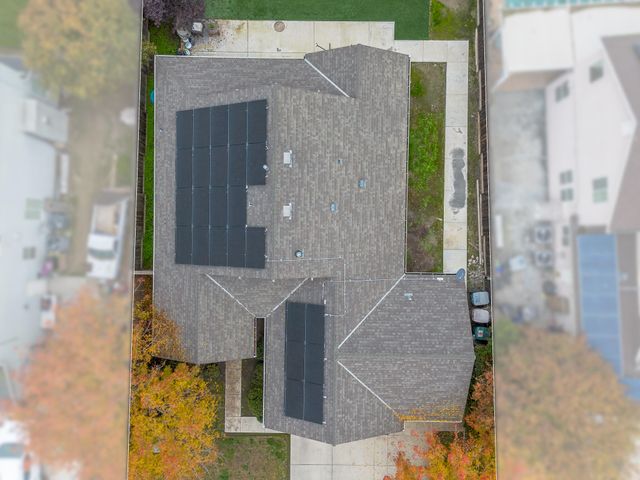 1363 Windsong Drive, Tulare, CA 93274