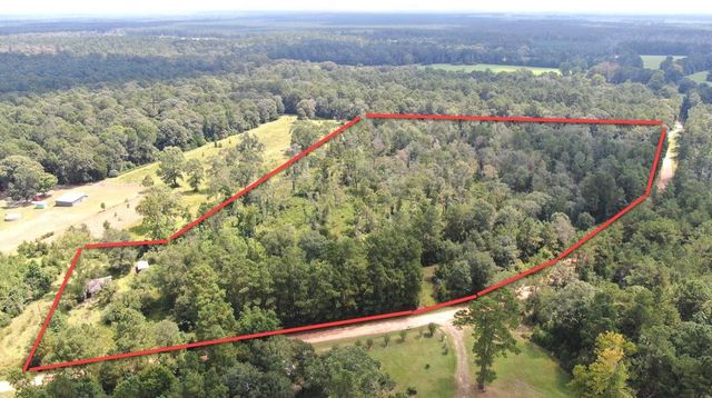 2651 Bluewater Road, Livingston, TX 77351