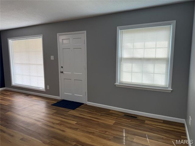 26 Jamaica Drive, St Peters, MO 63376