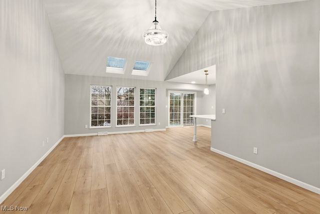 16808 Newport Lane, Middleburg Heights, OH 44130