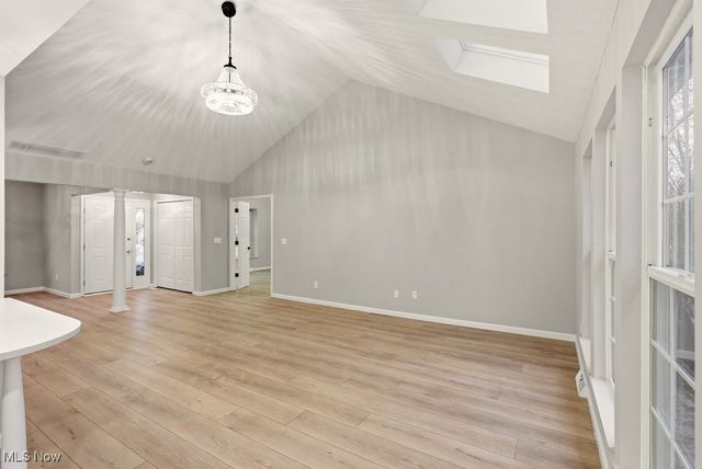 16808 Newport Lane, Middleburg Heights, OH 44130