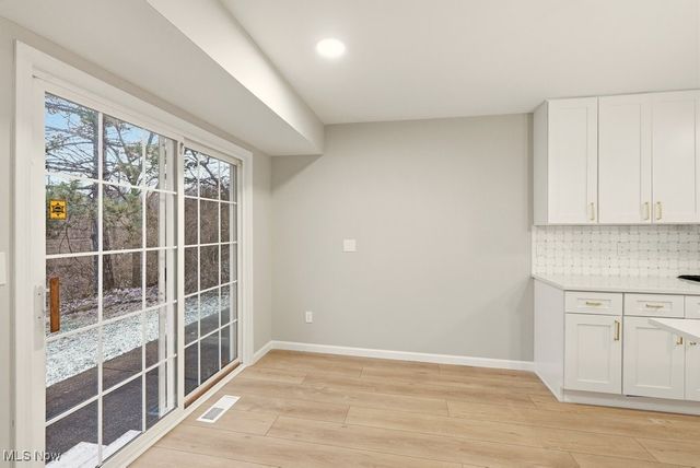 16808 Newport Lane, Middleburg Heights, OH 44130