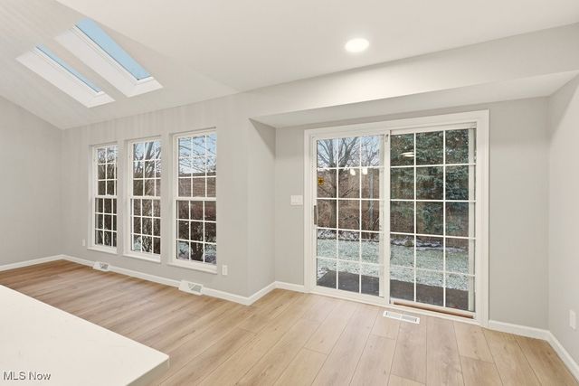 16808 Newport Lane, Middleburg Heights, OH 44130