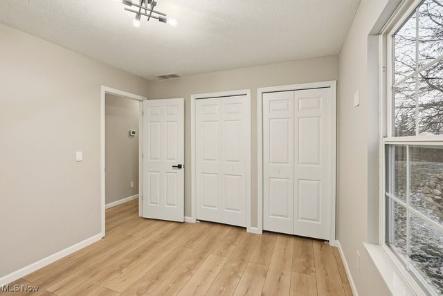 16808 Newport Lane, Middleburg Heights, OH 44130