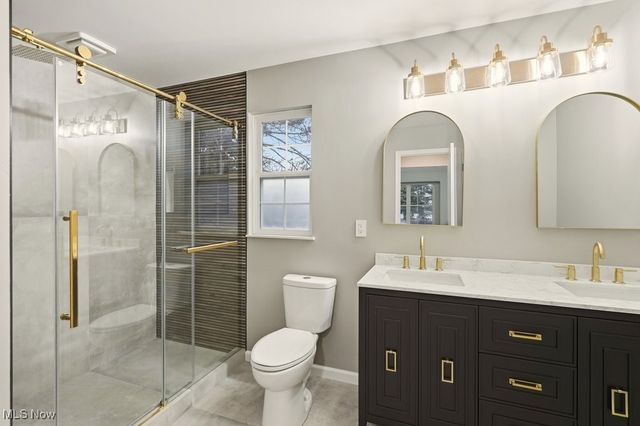 16808 Newport Lane, Middleburg Heights, OH 44130