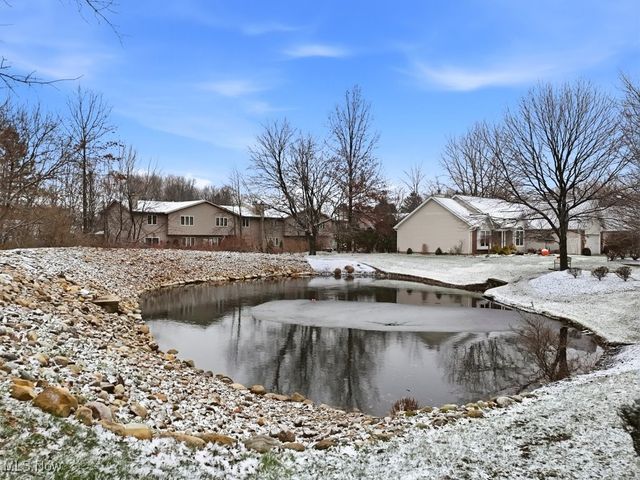 16808 Newport Lane, Middleburg Heights, OH 44130