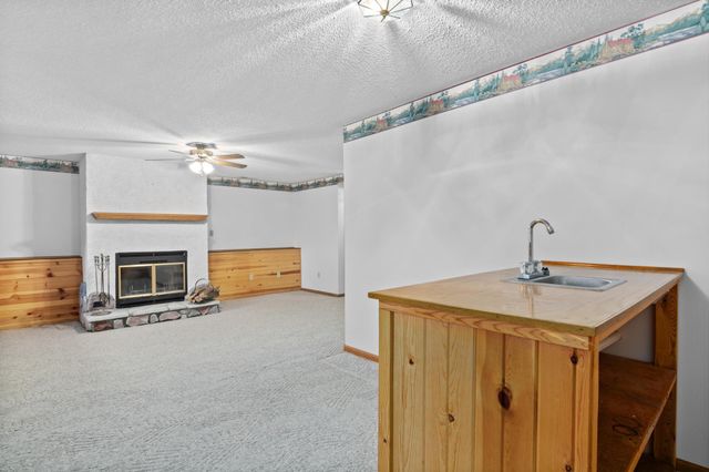 160 196th Drive NW, Elk River, MN 55330