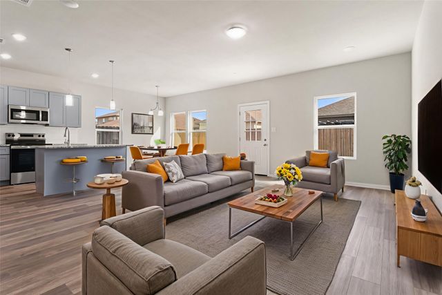 221 Lead Creek Drive, Fort Worth, TX 76131