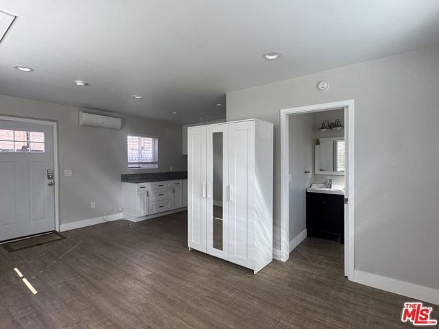 5460 Burnet Avenue + A.D.U., Sherman Oaks, CA 91411