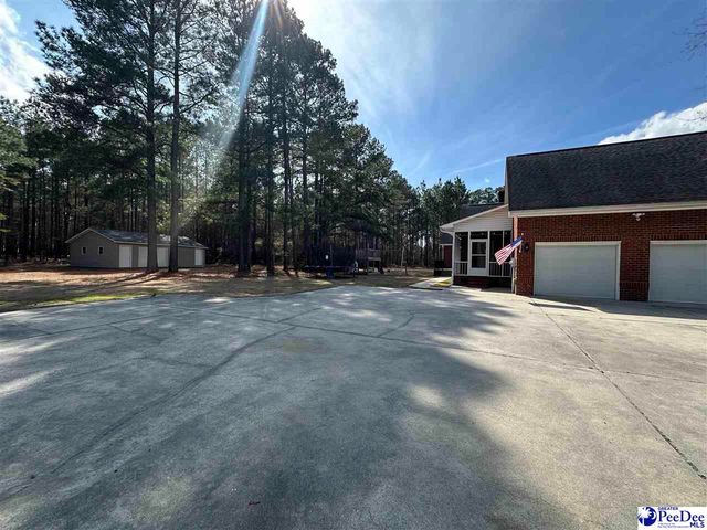 3013 Hartsville Hwy, Hartsville, SC 29550