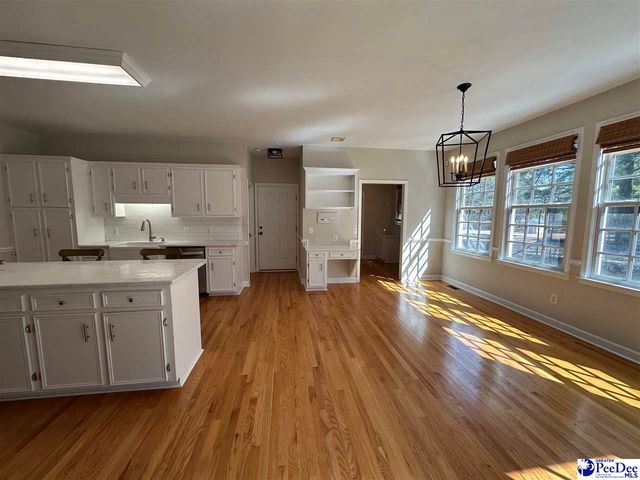 3013 Hartsville Hwy, Hartsville, SC 29550