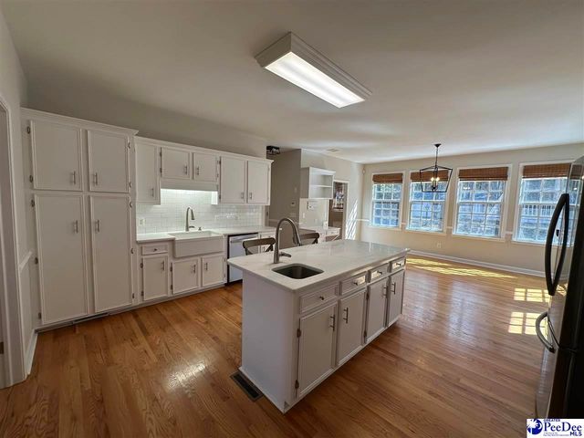 3013 Hartsville Hwy, Hartsville, SC 29550