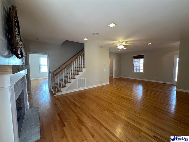 3013 Hartsville Hwy, Hartsville, SC 29550