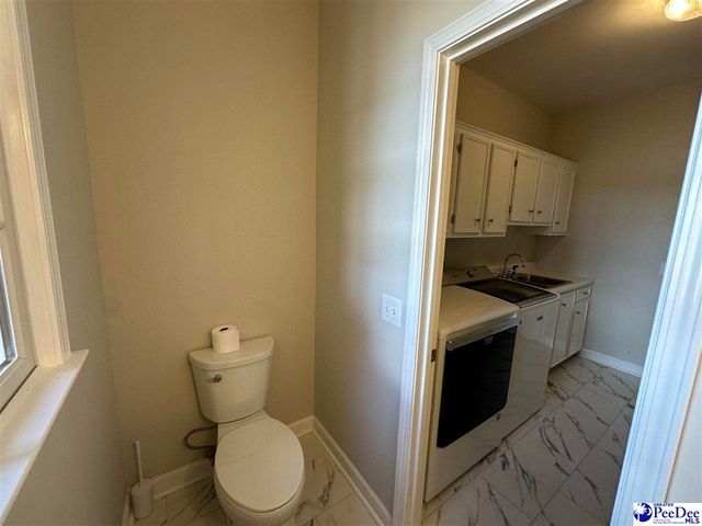 3013 Hartsville Hwy, Hartsville, SC 29550