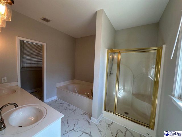 3013 Hartsville Hwy, Hartsville, SC 29550