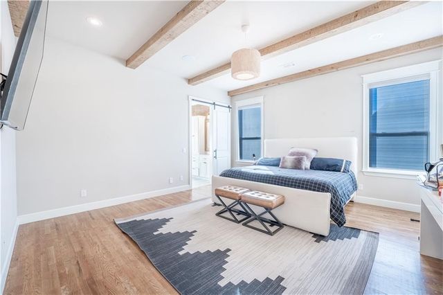 417 NE Royce Loop, Bentonville, AR 72712