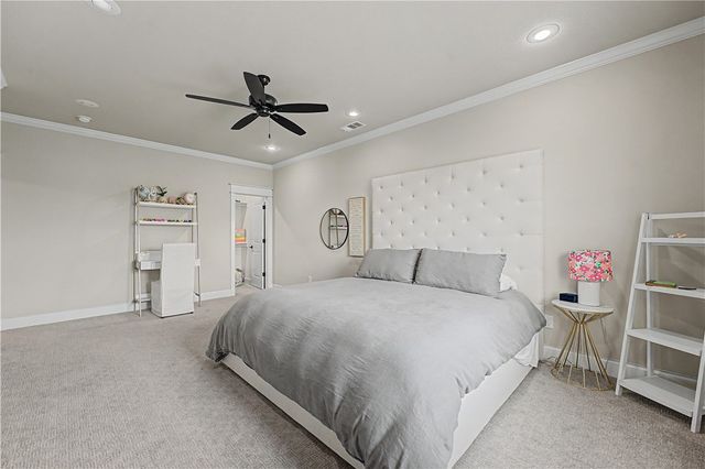 417 NE Royce Loop, Bentonville, AR 72712