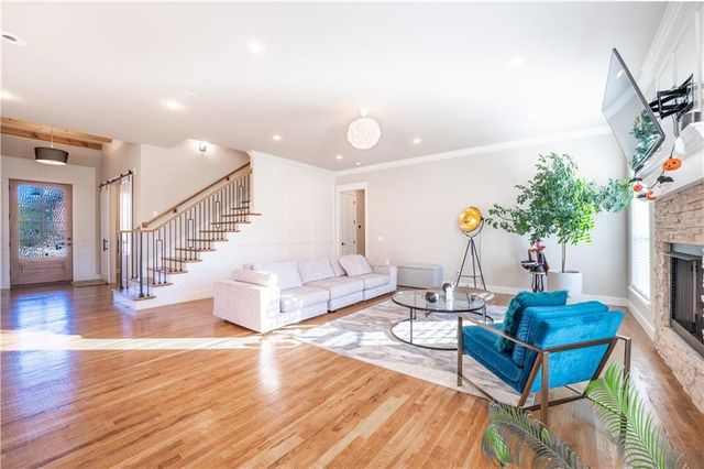 417 NE Royce Loop, Bentonville, AR 72712