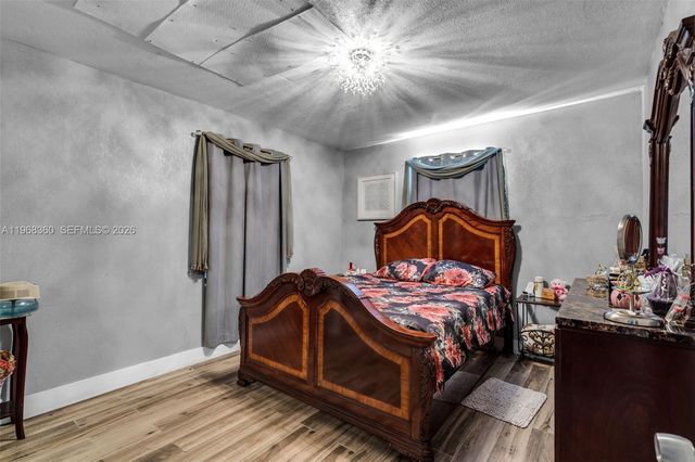 3505 NW 83rd Ter, Miami, FL 33147