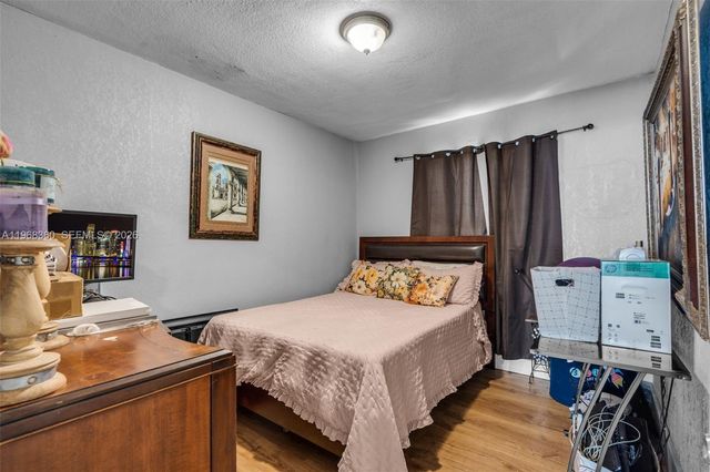 3505 NW 83rd Ter, Miami, FL 33147