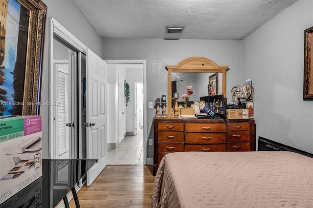 3505 NW 83rd Ter, Miami, FL 33147