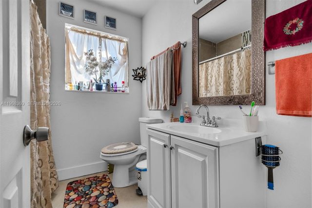 3505 NW 83rd Ter, Miami, FL 33147