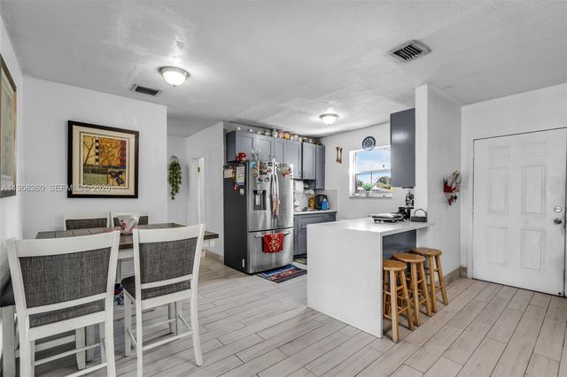 3505 NW 83rd Ter, Miami, FL 33147