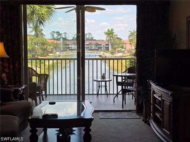 20221 Estero Gardens CIR 205, Estero, FL 33928