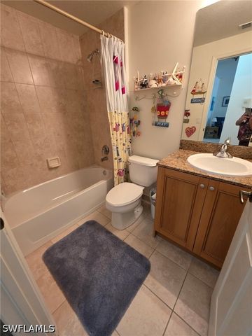 20221 Estero Gardens CIR 205, Estero, FL 33928