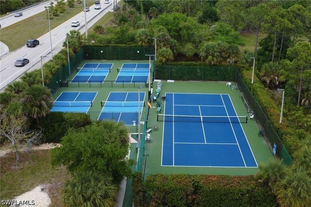 20221 Estero Gardens CIR 205, Estero, FL 33928
