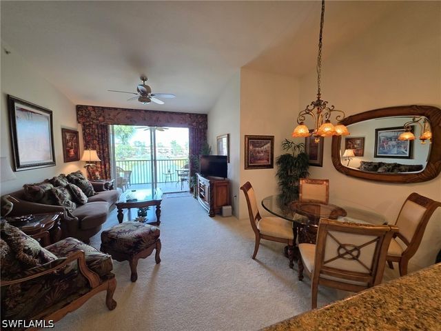 20221 Estero Gardens CIR 205, Estero, FL 33928