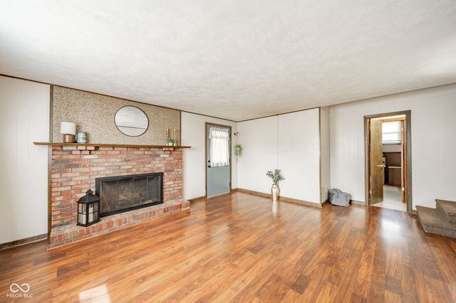 1375 E 240 N, Anderson, IN 46012