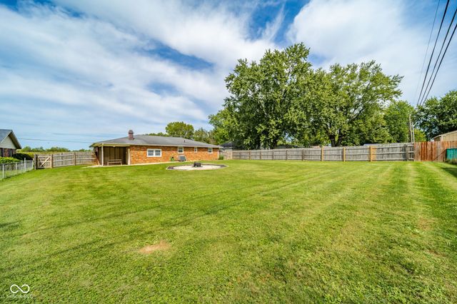 1375 E 240 N, Anderson, IN 46012