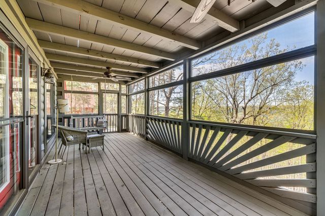 1841 Laurel Lake Dr, Monteagle, TN 37356