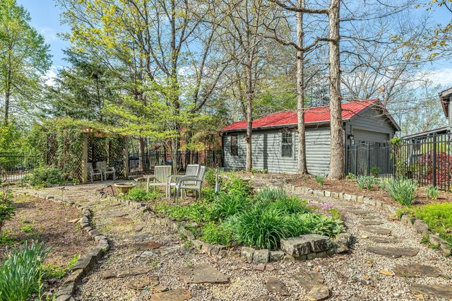 1841 Laurel Lake Dr, Monteagle, TN 37356