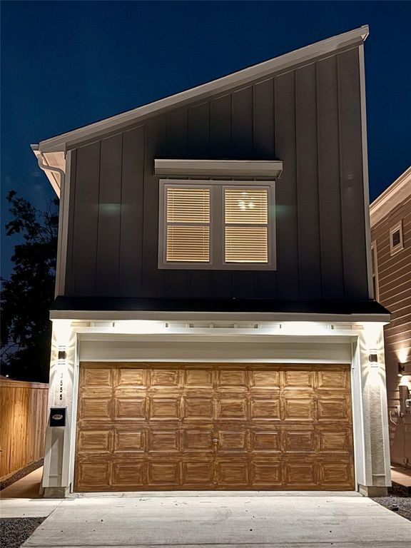 3555 Noah Street, Houston, TX 77021