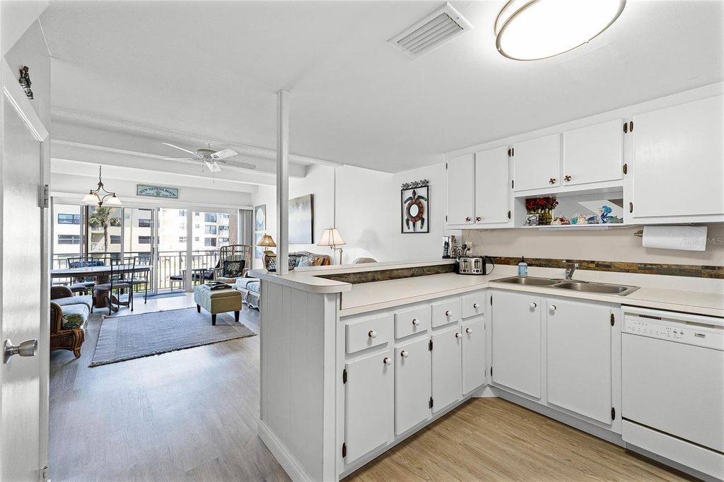 Image 11 of property listing at 4821 SAXON DRIVE 201B, New Smyrna Beach, FL 32169