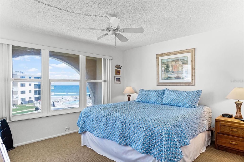 Image 21 of property listing at 4821 SAXON DRIVE 201B, New Smyrna Beach, FL 32169