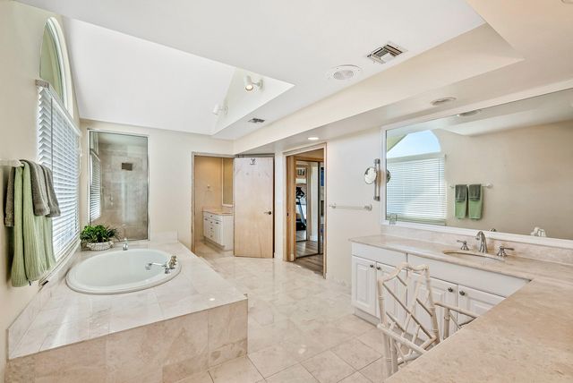 11 Inlet Cay Drive, Ocean Ridge, FL 33435