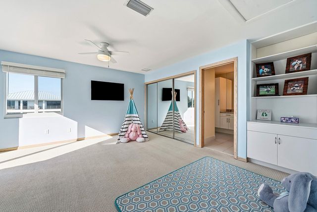 11 Inlet Cay Drive, Ocean Ridge, FL 33435