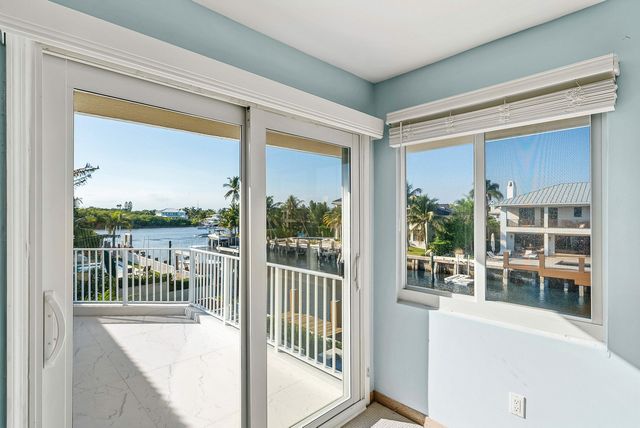 11 Inlet Cay Drive, Ocean Ridge, FL 33435