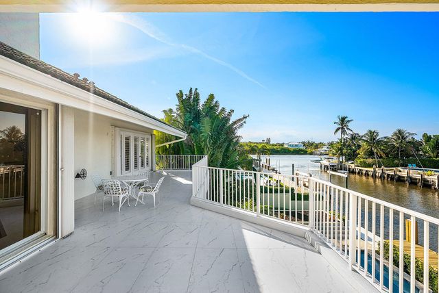 11 Inlet Cay Drive, Ocean Ridge, FL 33435