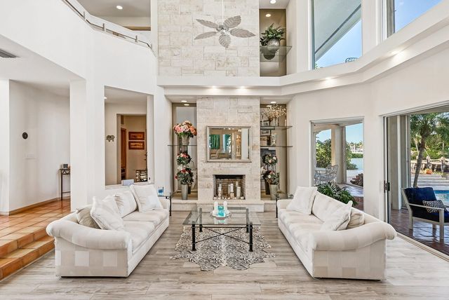 11 Inlet Cay Drive, Ocean Ridge, FL 33435